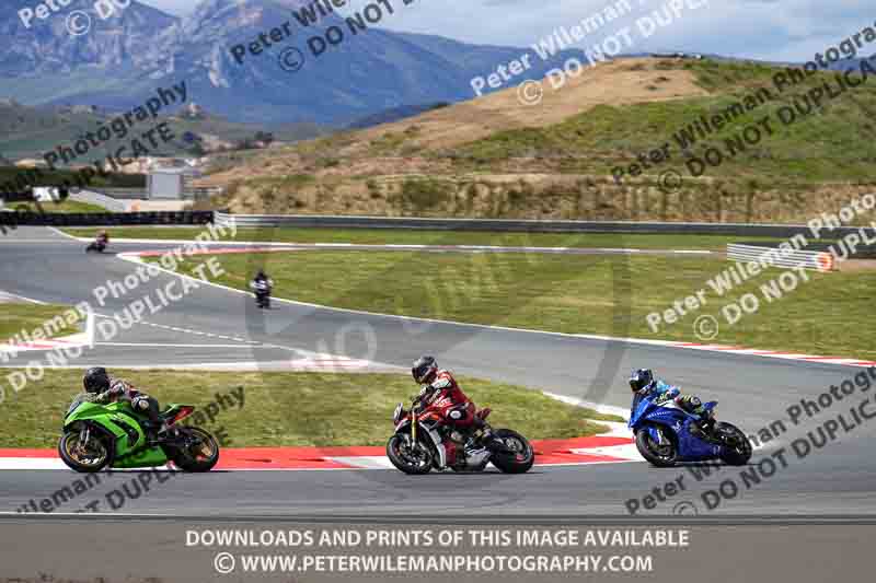 cadwell no limits trackday;cadwell park;cadwell park photographs;cadwell trackday photographs;enduro digital images;event digital images;eventdigitalimages;navarra;no limits trackdays;peter wileman photography;racing digital images;trackday digital images;trackday photos